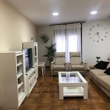 Ferienwohnung Piso Nuevo Plaza De La Constitucion Sta Cruz De La Zarza Santa Cruz de la Zarza Exterior foto
